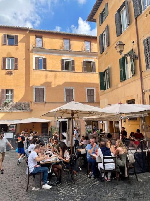 Lovely Apartment In Via Della Scala, Trastevere Roma Exterior foto