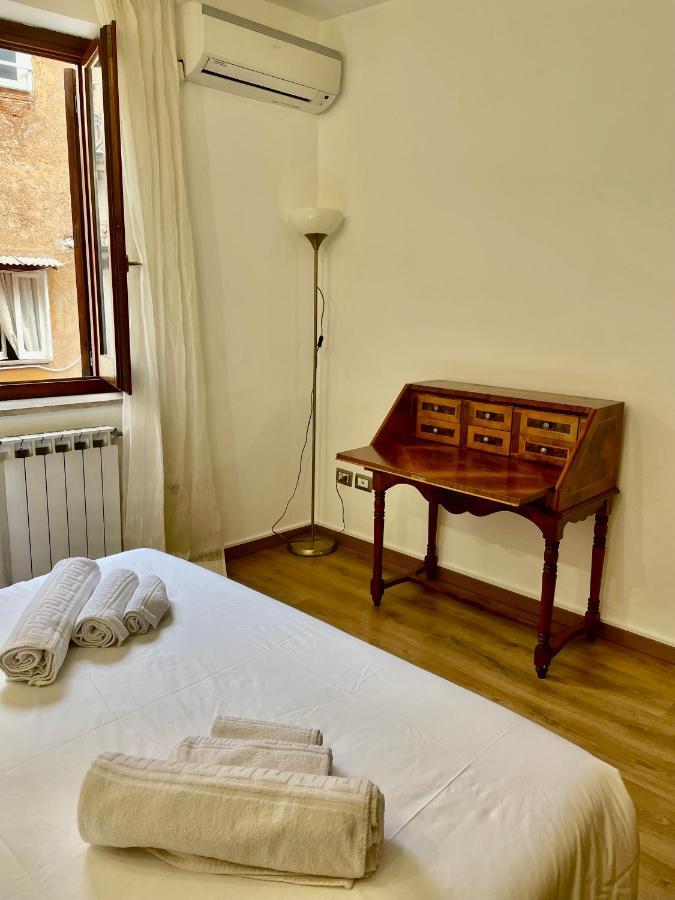 Lovely Apartment In Via Della Scala, Trastevere Roma Exterior foto
